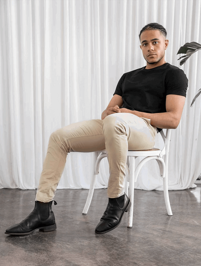 VertoFlex™ – męskie spodnie typu slim fit z elastycznym wykończeniem